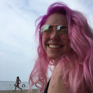 Meet your Posher, Mannon